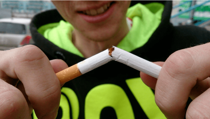 Un fumo di cessazione acuto